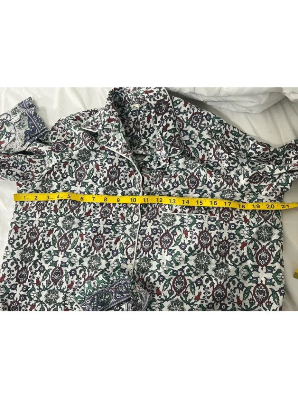 Julia Amory Cotton Husband PJ shirt Size Medium Colorful Floral